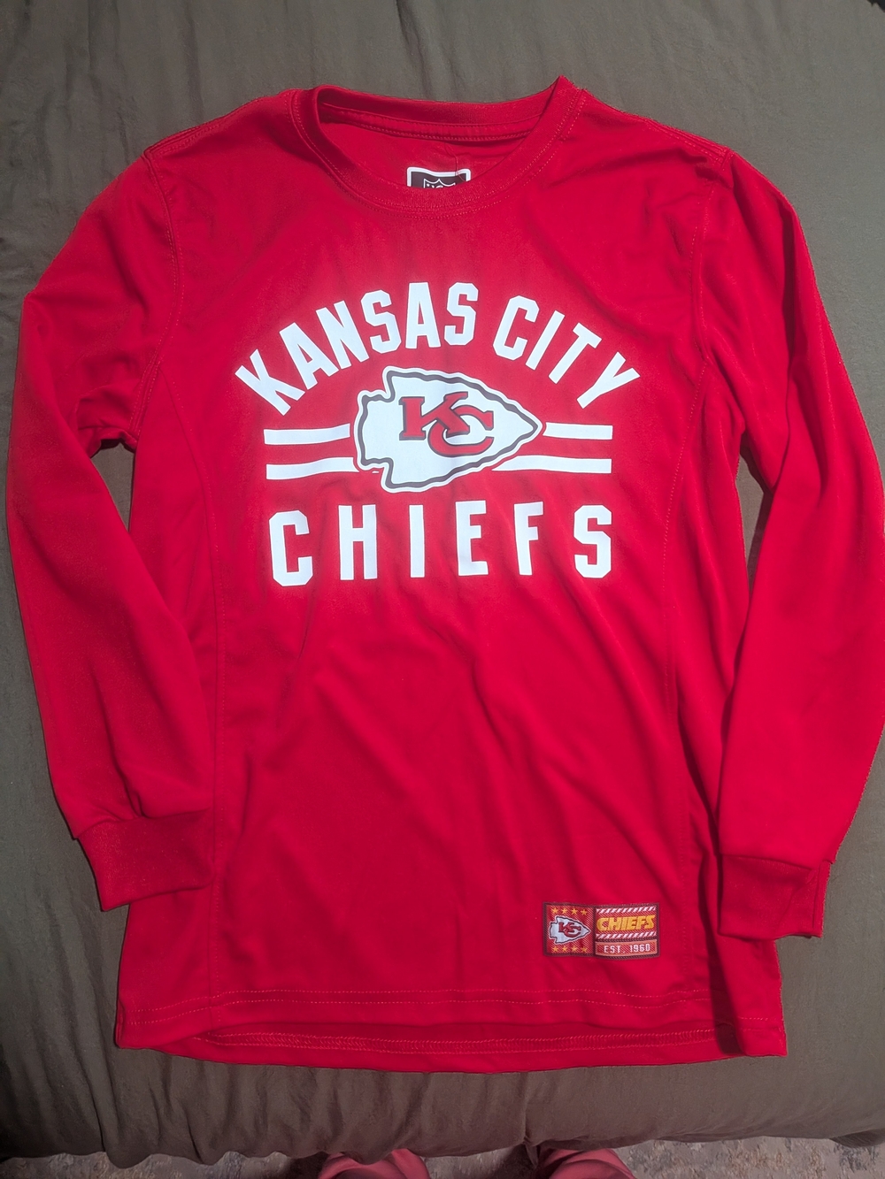 NFL Team Apparel Kansas City Chiefs Youth Super Soft Crew Neck Long Sleeve 14/16
